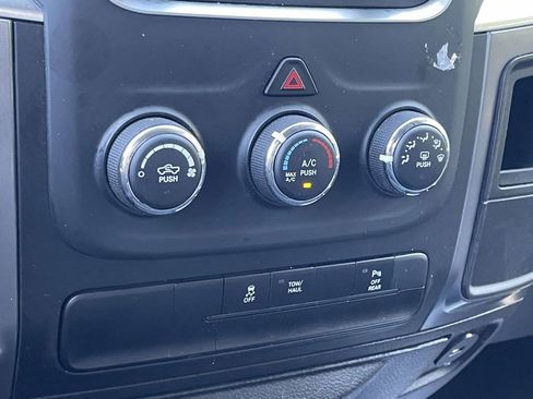 Certified 2024 RAM 1500 Classic Warlock AWD/4WD image 36
