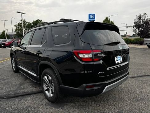 Used 2023 Honda Pilot EX-L image 8