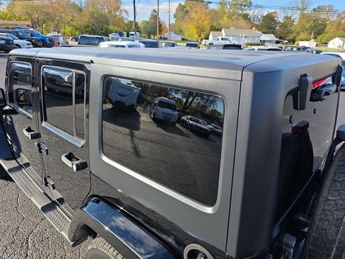 Used 2011 Jeep Wrangler Unlimited Sahara w/ Dual Top Group image 26