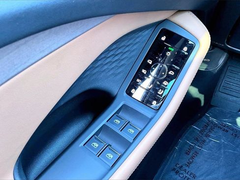 Used 2025 Audi A5 2.0T Premium w/ Convenience Package image 29