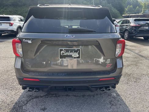 Used 2020 Ford Explorer ST w/ ST High-Performance Pack AWD/4WD image 3