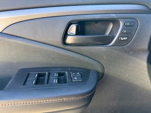 Used 2023 Honda Passport TrailSport image 12
