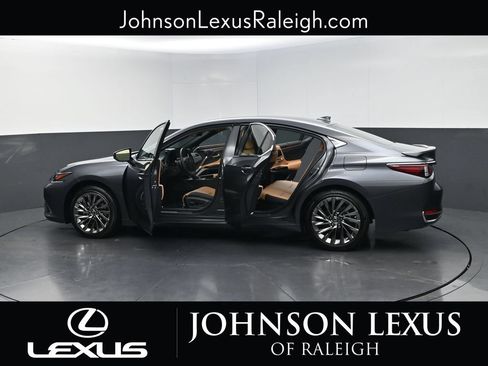 Certified 2025 Lexus ES 300h Ultra Luxury FWD image 36