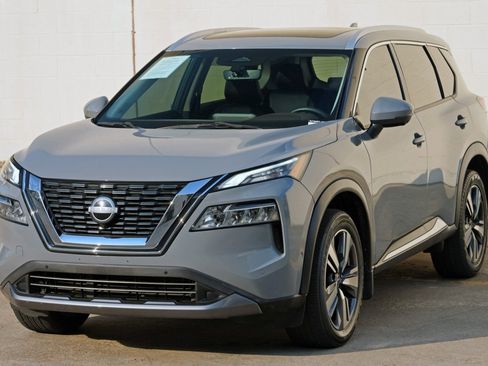 Used 2023 Nissan Rogue SL w/ SL Premium Package FWD image 46
