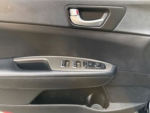 Used 2019 Kia Optima S w/ S Panoramic Sunroof Package image 15