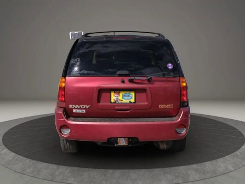 Used 2003 GMC Envoy SLT image 4