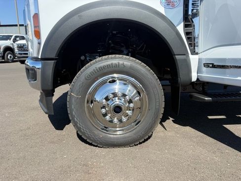 New 2026 Ford F550 4x4 Crew Cab image 16
