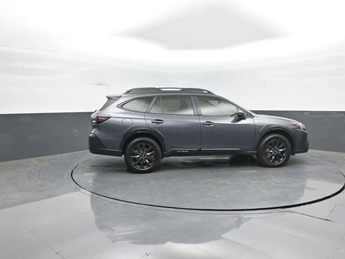 Used 2023 Subaru Outback Onyx Edition XT AWD/4WD image 8