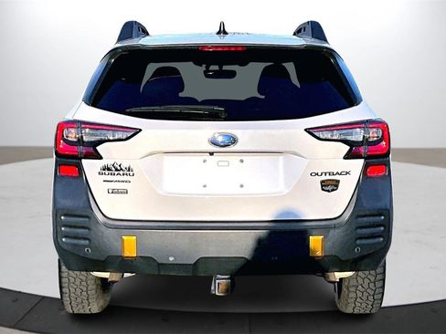 Used 2022 Subaru Outback Wilderness image 8
