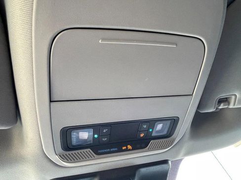 Used 2024 Ford F250 XLT image 51