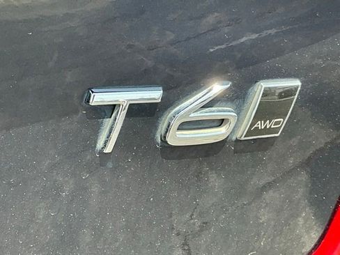 Used 2019 Volvo XC90 T6 Momentum w/ Advanced Package AWD/4WD image 10