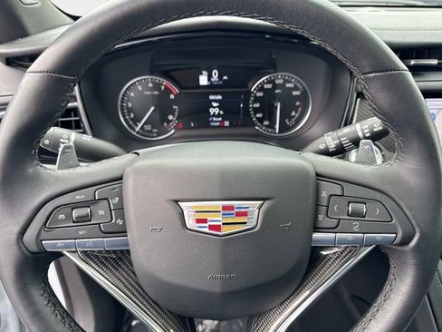 Used 2025 Cadillac XT6 Sport w/ LPO, Floor Liner Package image 26