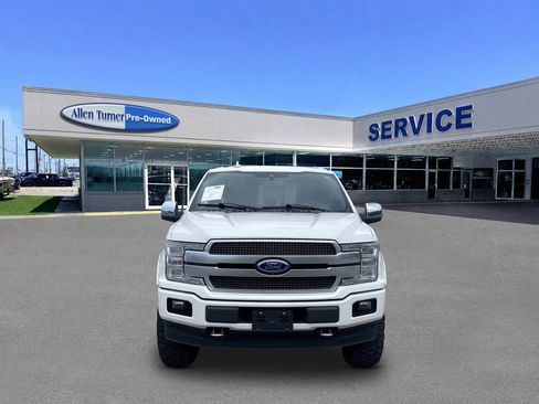 Used 2018 Ford F150 Platinum w/ Equipment Group 701A Luxury AWD/4WD image 3