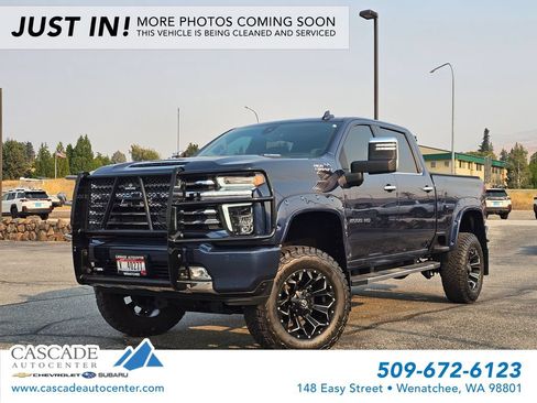 Used 2021 Chevrolet Silverado 2500 High Country AWD/4WD image 1