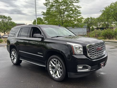 Used 2019 GMC Yukon Denali AWD/4WD image 8