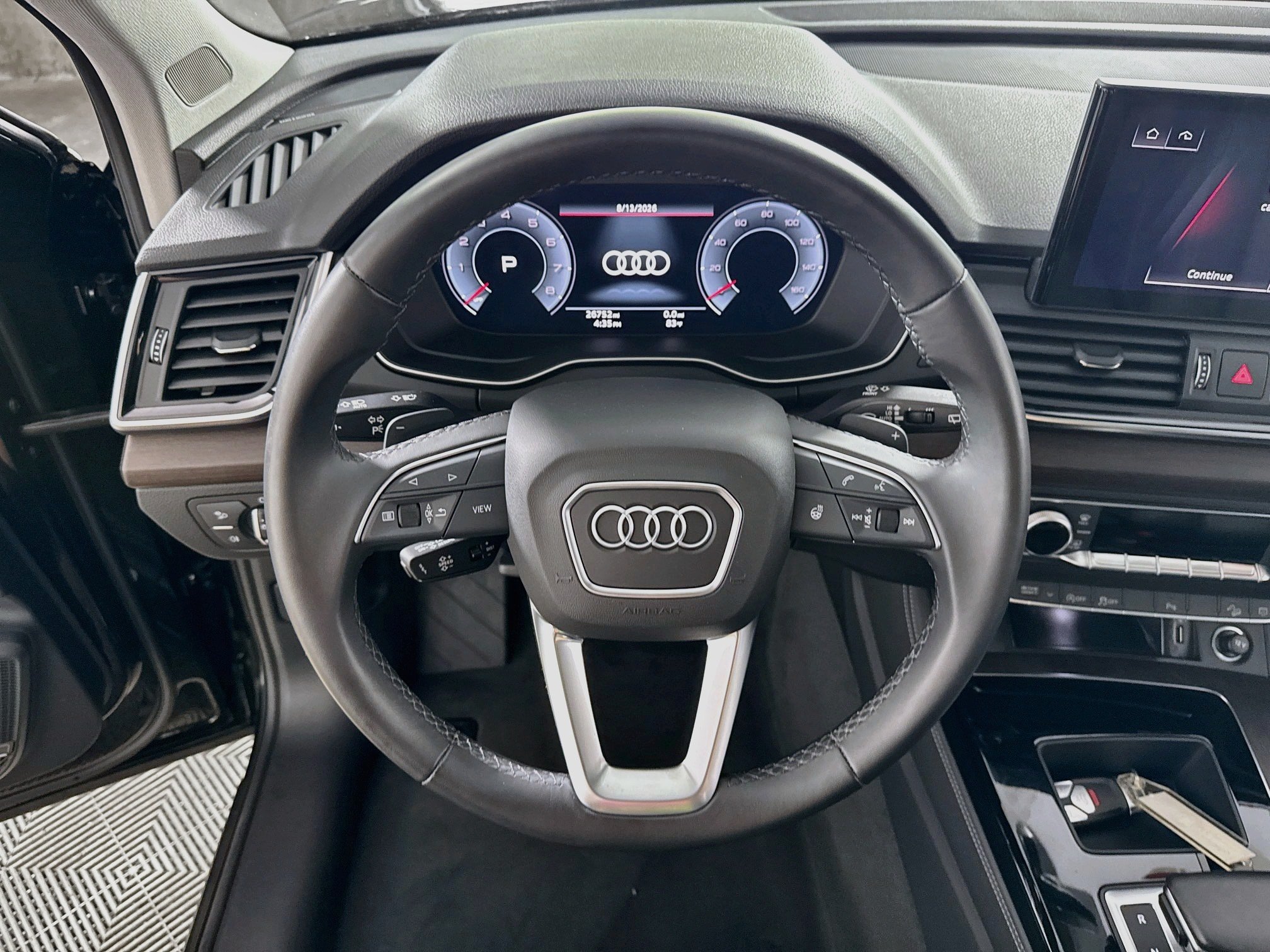 Used 2023 Audi Q5 2.0T Premium Plus w/ Premium Plus Package AWD/4WD image 16