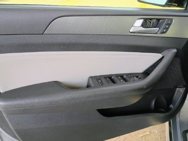 Used 2015 Hyundai Sonata Limited 2.0T FWD image 21