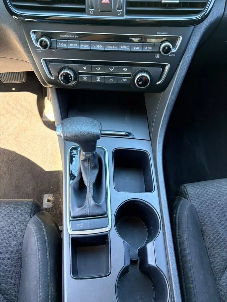 Used 2018 Kia Optima LX FWD image 12