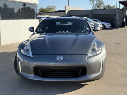 Used 2015 Nissan 370Z Sport 2dr Coupe 7A image 2