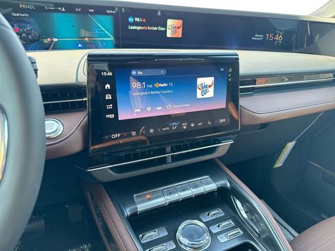 New 2026 Lincoln Nautilus Reserve w/ Jet Appearance Package image 14