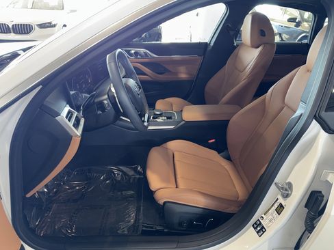 Certified 2025 BMW 430i xDrive w/ Premium Package image 19