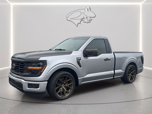 Used 2024 Ford F150 XL w/ Equipment Group 103A High RWD image 3