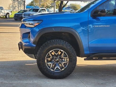 Used 2024 Chevrolet Colorado ZR2 w/ ZR2 Convenience Package III image 16