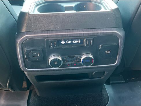 Used 2022 Ford Expedition Max Platinum image 27