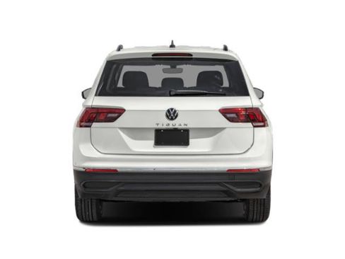 Used 2024 Volkswagen Tiguan S w/ MDO Package, Two-Row image 5