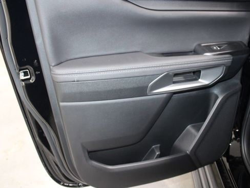 New 2025 Ford Ranger Lariat w/ FX4 Off-Road Package image 21