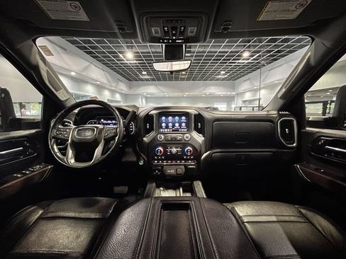 Used 2020 GMC Sierra 3500 Denali w/ Denali Ultimate Package AWD/4WD image 14