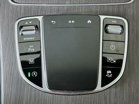 Used 2022 Mercedes-Benz GLC 300 4MATIC w/ Premium Package Lite image 25