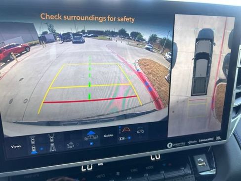 Used 2023 Toyota Tundra Platinum RWD image 19