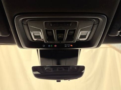 Used 2024 GMC Sierra 2500 AT4 w/ Technology Package AWD/4WD image 43