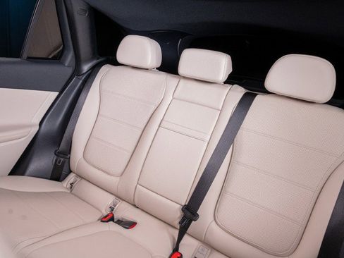 Certified 2026 Mercedes-Benz GLC 300 4MATIC image 15