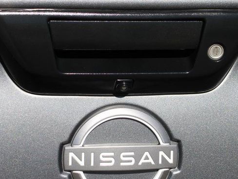 Used 2023 Nissan Titan SV w/ SV Convenience Package image 44