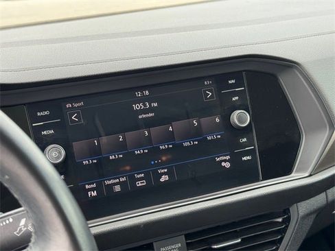 Used 2019 Volkswagen Jetta SEL Premium image 23