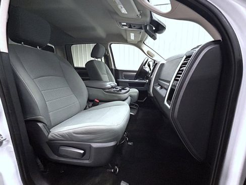 Used 2016 RAM 3500 SLT w/ Quick Order Package 29G SLT RWD image 15