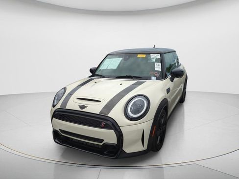 Used 2023 MINI Cooper S FWD image 2