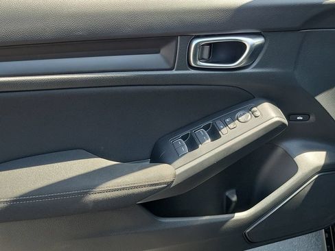 Certified 2025 Honda Civic Sport image 20