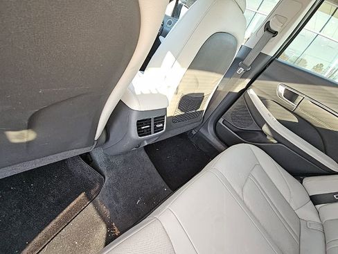 Used 2023 Hyundai Sonata Limited image 12