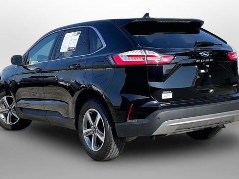 Used 2024 Ford Edge SEL w/ Convenience Package image 10