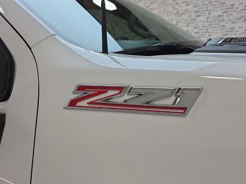 Used 2021 Chevrolet Silverado 2500 LT w/ Z71 Off-Road Package image 8