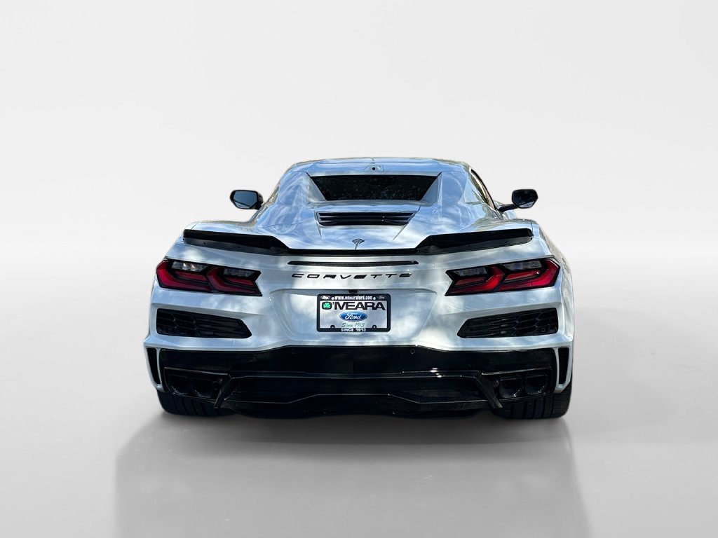 Used 2025 Chevrolet Corvette E-Ray w/ Battery Protection Package AWD/4WD image 5