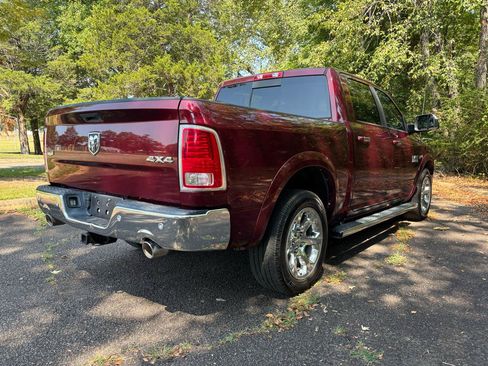 Used 2016 RAM 1500 Laramie AWD/4WD image 8
