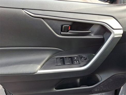 Certified 2020 Toyota RAV4 LE image 13