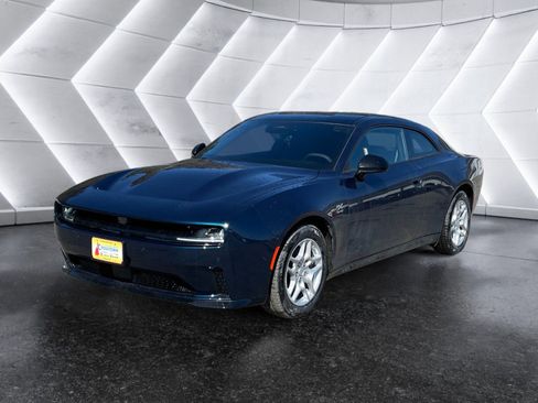 New 2025 Dodge Charger Daytona R/T w/ Quick Order Package 25M R/T image 2