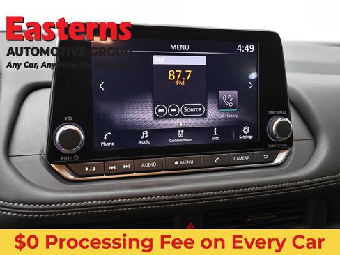 Used 2024 Nissan Rogue S AWD/4WD image 19