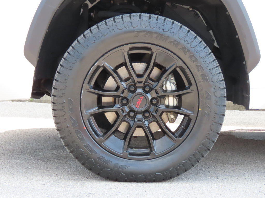 Used 2023 Toyota Tundra SR5 w/ SR5 Convenience Package AWD/4WD image 15