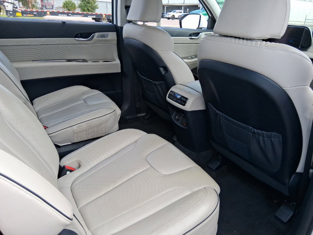 Used 2024 Hyundai Palisade Calligraphy AWD/4WD image 19